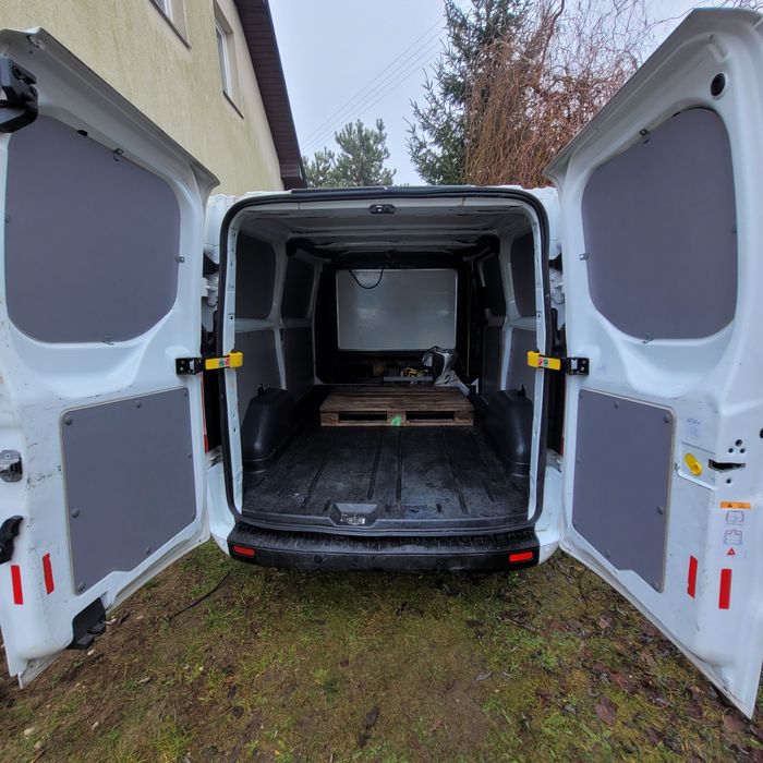Podłoga, zabudowa Ford Transit Custom, płyta antypoślizgowa sklejka