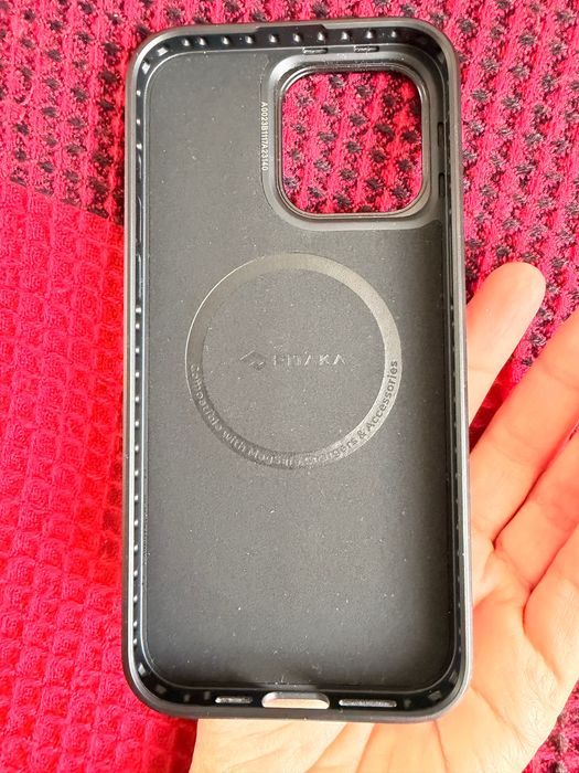Продам чехол на IPhone 15 pro max