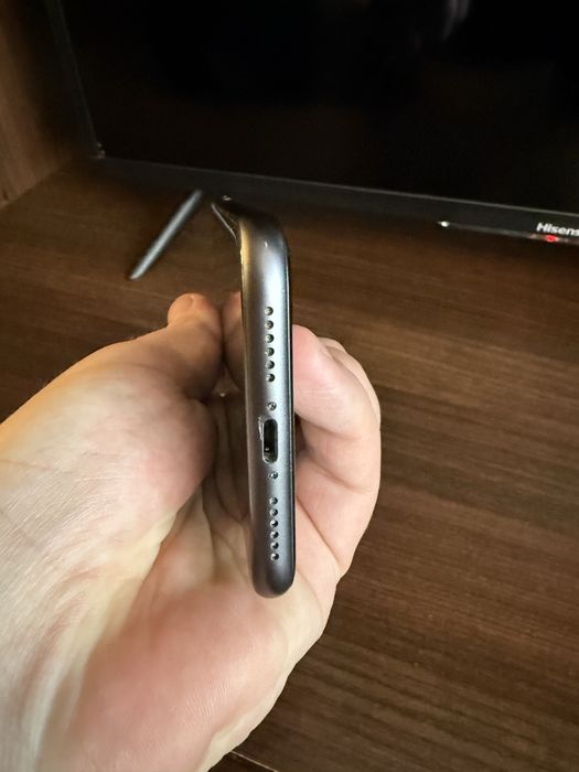 Продам Iphone 11 64gb