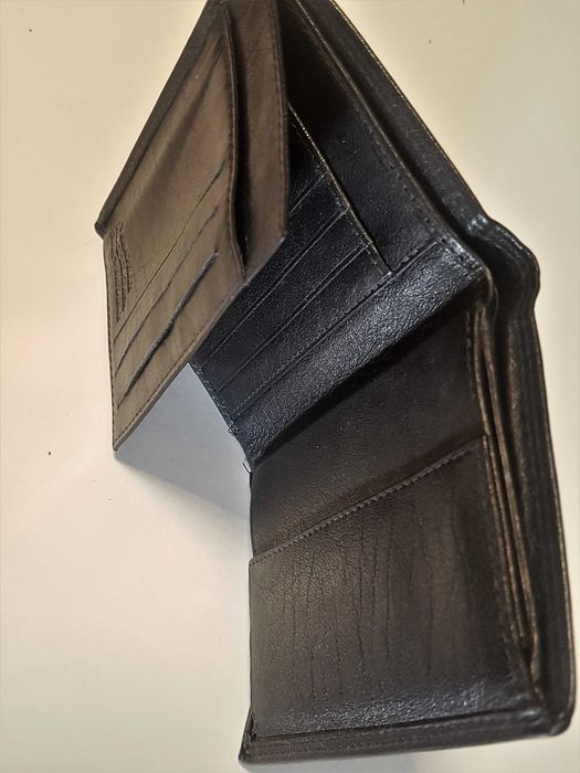 carteiras  novas porta moedas  
em pele natural alto qualidades