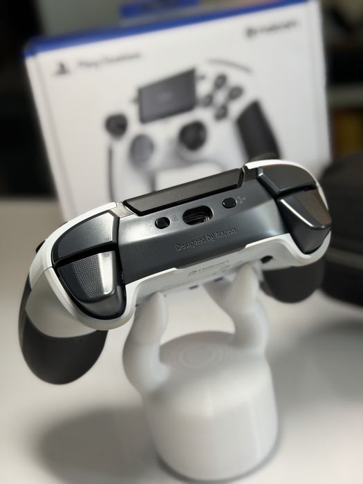 Бездротовий геймпад Nacon Revolution 5 Pro White (PS5 / PS4 / PC)