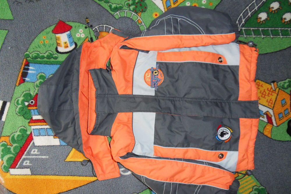 Kurtka rozmiar 98/104