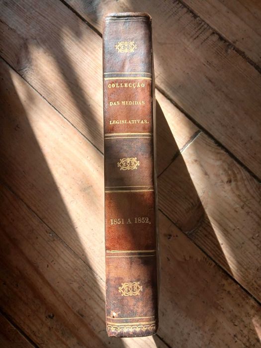Coleção das Medidas Legislativas Promulgadas Pelo Governo (1853)