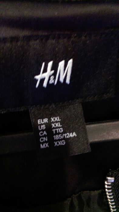 H&M р.56-58 на спине вышивка куртка из атласа