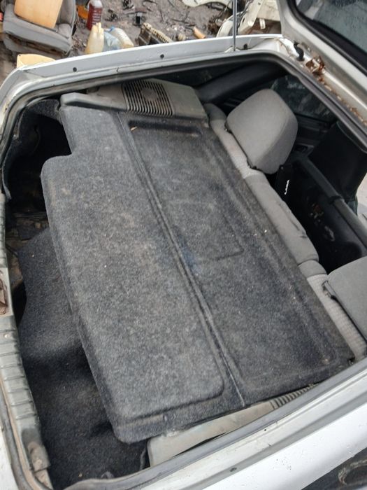 Задняя ляда,  полка ваз 2112