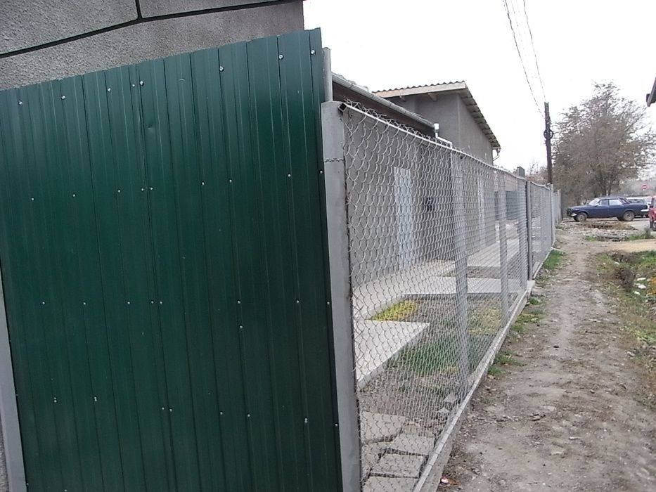 продам дом около центрального рынка