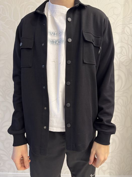 Чорна ковта-піджак