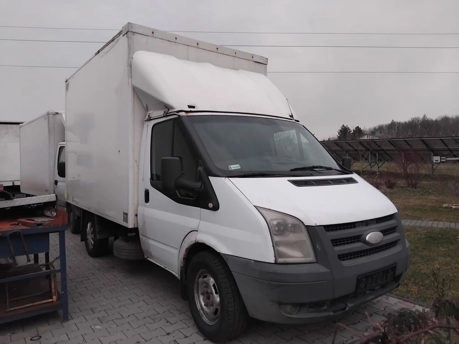 Ford Transit  Ford Transit 2.4 140 kM 2010 r. kontener+winda
