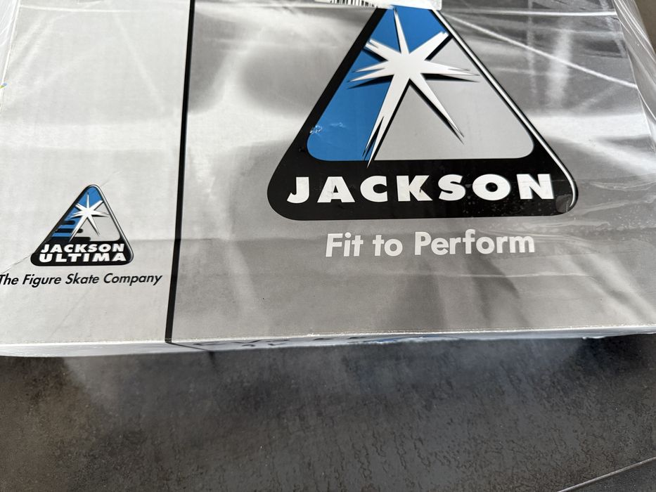 Коньки Jackson размер 36