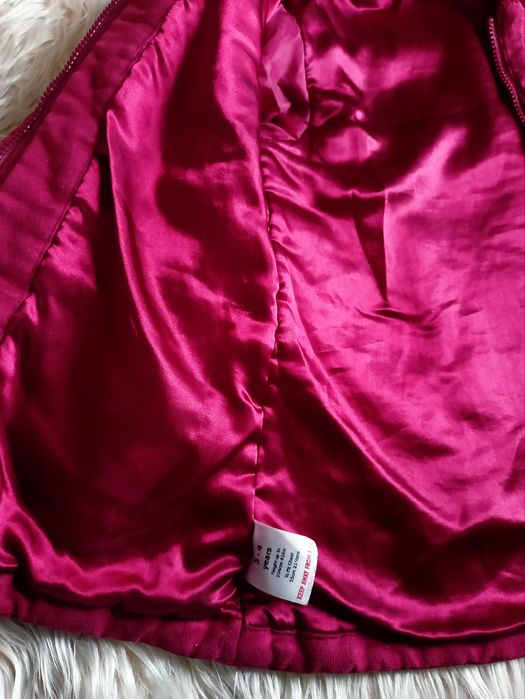 Burgundowa kurteczka z kapturem r.3-4 lata