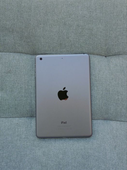 iPad mini 2 (A1489) Wi-Fi 32GB – Cinzento Sideral