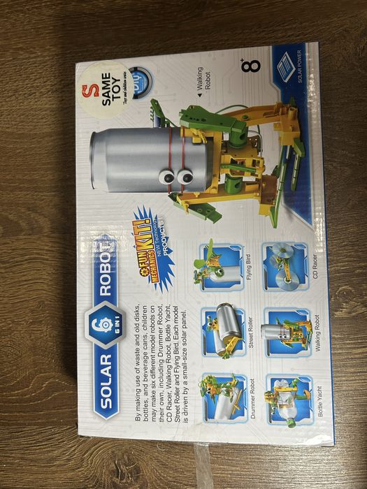 Робот на сонячних батареях складаний Solar Robot