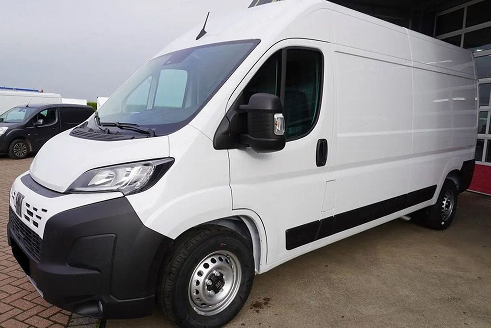 Fiat Ducato Maxi L3H2 aut 2.2 140KM  Wzmocnione zawieszenie !! Plastikowe listwy ochronne !! Kołpaki !!