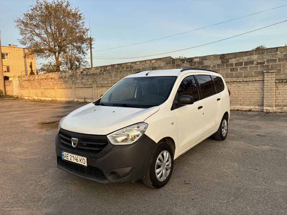 Продам Dacia Lodgy