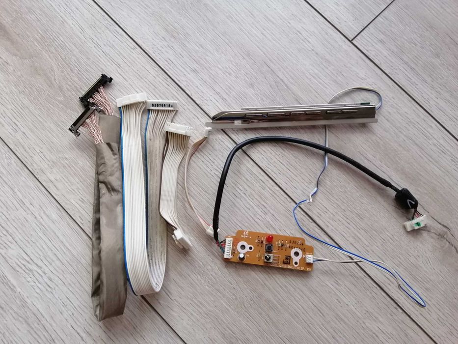 Шлейф lvds телевизора Samsung LE37M87BD