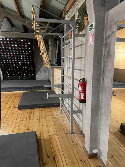 Espaldares para clinicas de fisioterapia , Ginásios ou HomeGym