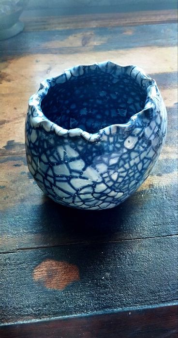 Pote com tampa vidro vintage e pote azul cerâmica pintado