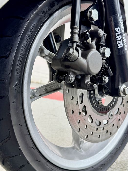 скутер Yamaha N-Max ABS 2016р в оригіналі доставка по Україні