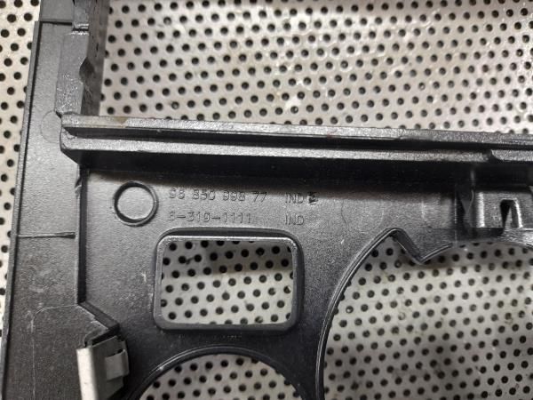 Moldura da consola central / rádio / aro PEUGEOT 3008 I (0U_)