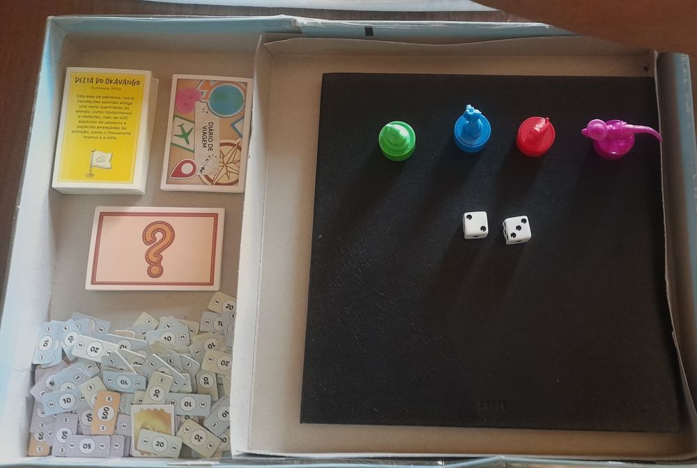 Monopólio Viaja pelo Mundo - Monopoly World Tour / Incompleto