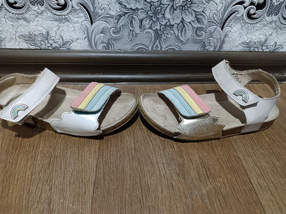 Босоніжки для дівчинки, Next, устілка 18.5 см, 28-29 розмір