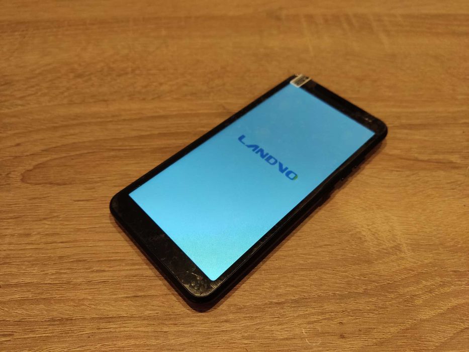 Smartfon Landvo Mate 40 Pro Nowy (zafoliowany) Okazja ?