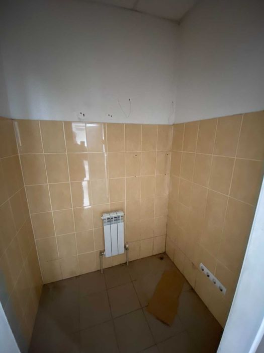 Сдам торговое помещение в центре города ( р-н центрального рынка)