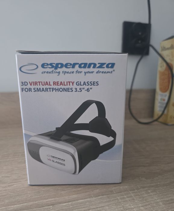 Gogle vr.                         .
