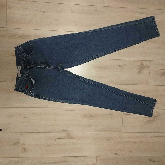 Damskie jeansy Lee Cooper