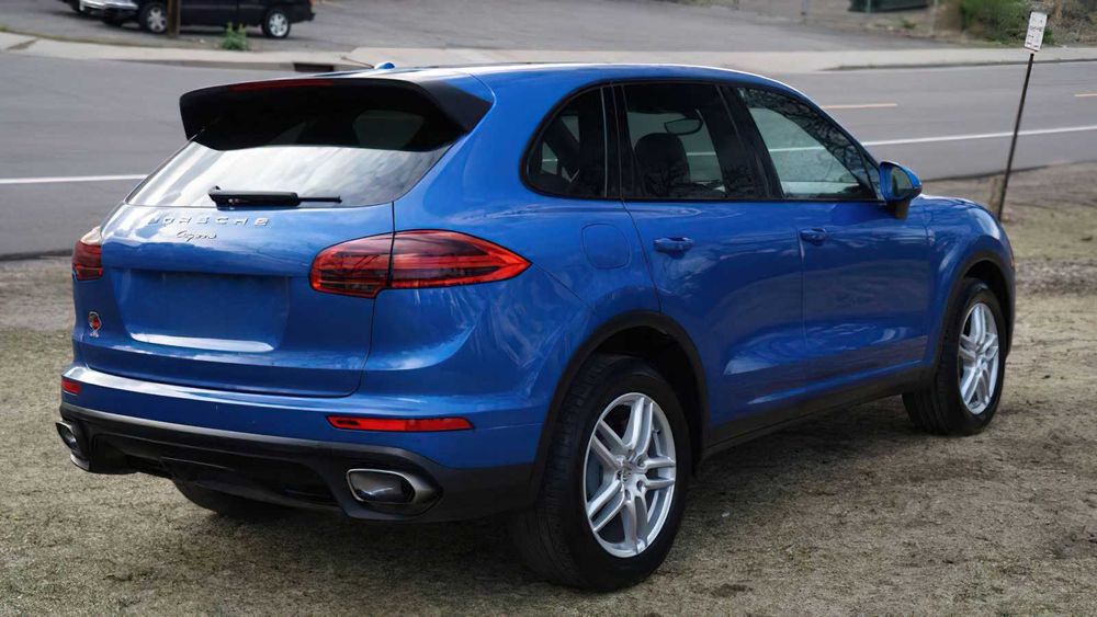Porsche Cayenne      2017