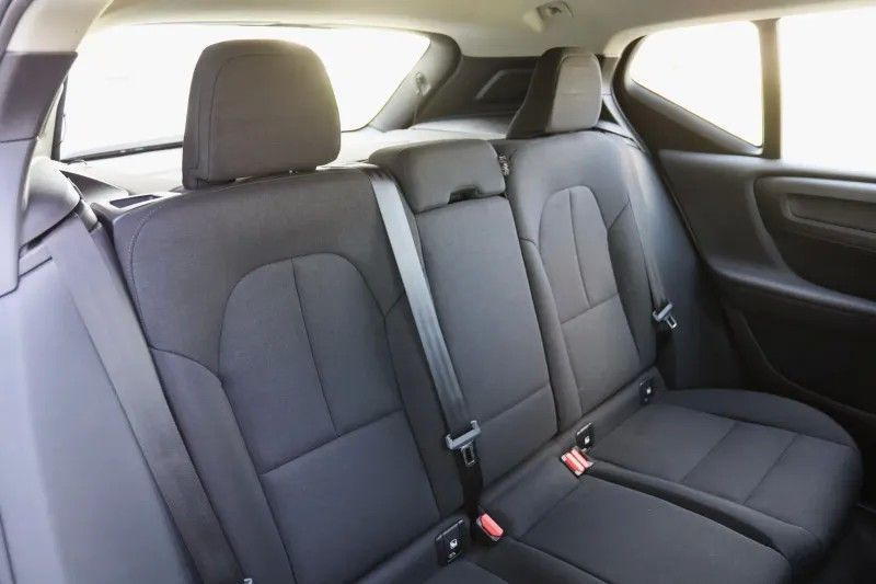 Volvo XC 40 2.0 D3 Momentum Plus