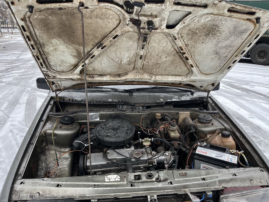 Ваз 2109  1993 год 1.5 бензин