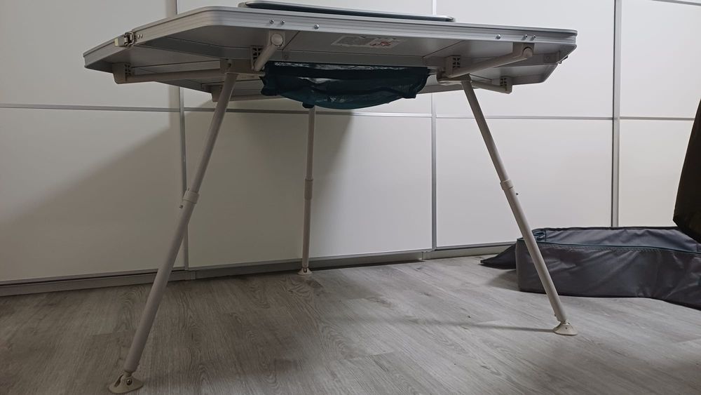 Mesa de campismo