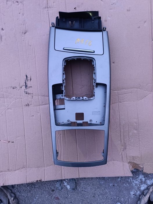 Центральная консоль Audi A6 C6 2004-2011г Оригинал