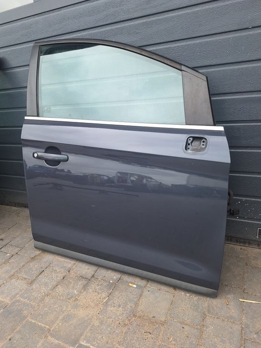 Drzwi przednie prawe EA Ford Kuga Mk1