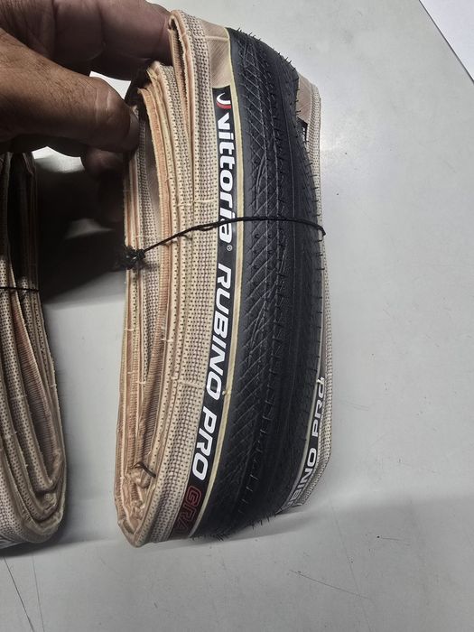 Pneu de estrada promocao 700x28c