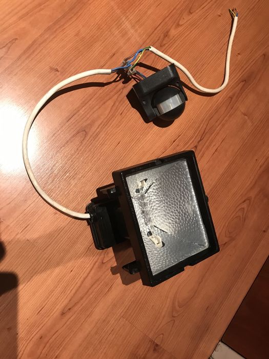 Holofotes caixa de aluminio e sensor movimento