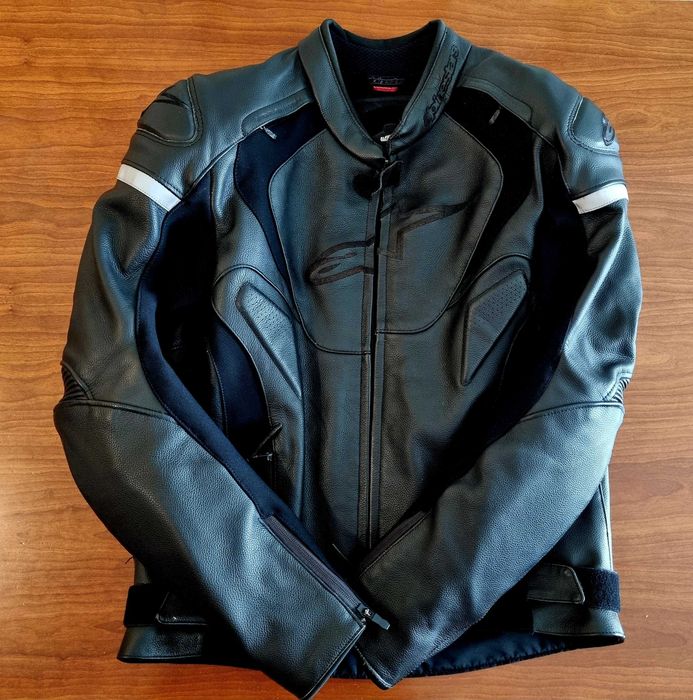 Casaco Motard Alpinestars Jaws V3 Pele Preto (oferta de luvas Alpinestars Copper Preto)