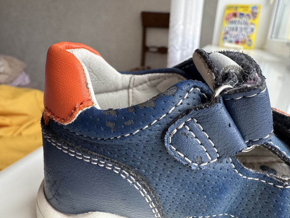 Босоніжки дитячі 22 розміру