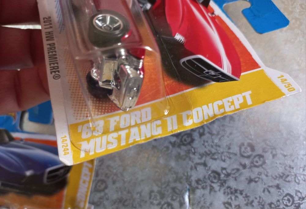 Hot Wheels - Pack 3 - 63 Ford Mustang II Concept