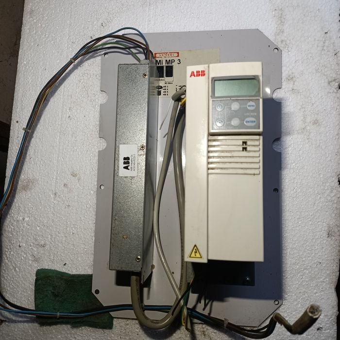 ABB falownik komplet nowy