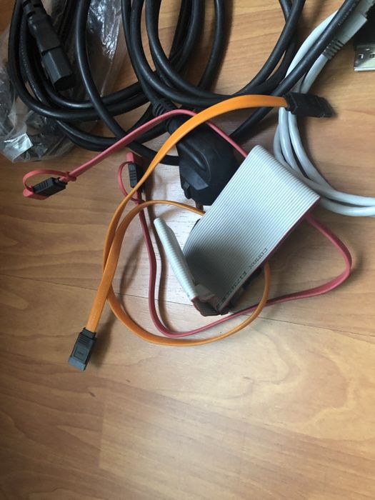 Power Cables / Adapters for VGA, SATA, USB64551468533635122