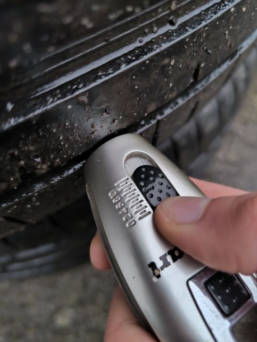 Opony letnie 245/45 R17 Dunlop