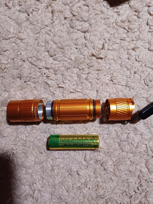 Фонарик Convoy T5 nichia 519