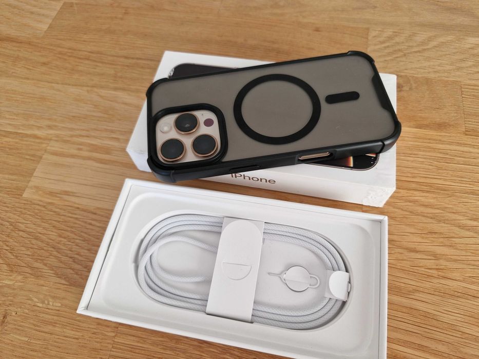 Apple iPhone 16 Pro / 128 GB / JAK NOWY / Bateria 100% / Gwarancja