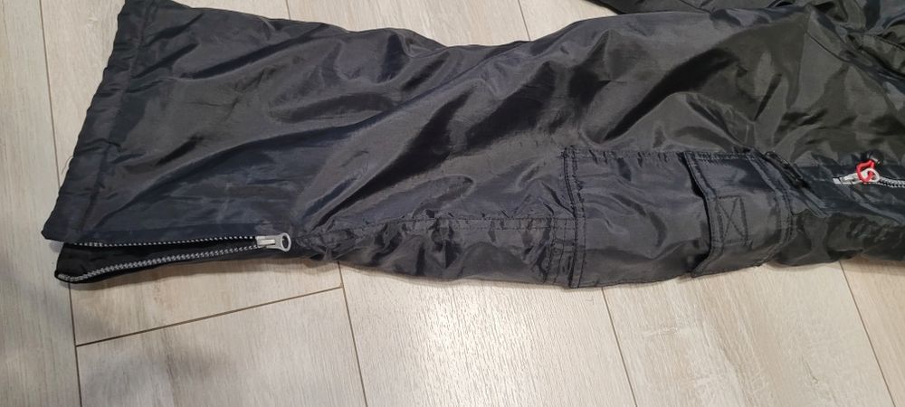 Spodnie śniegowce na śnieg crivit rozm 134/140   128