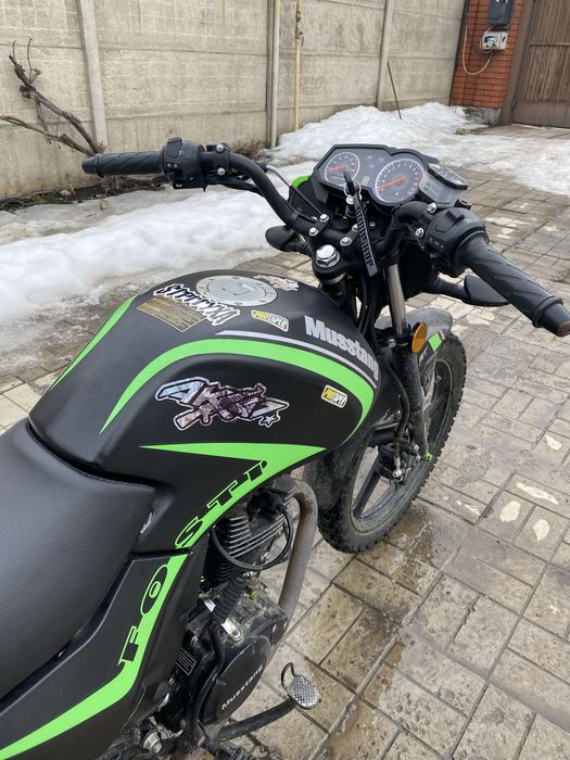 Продам мотоцикл mustang fosti 150