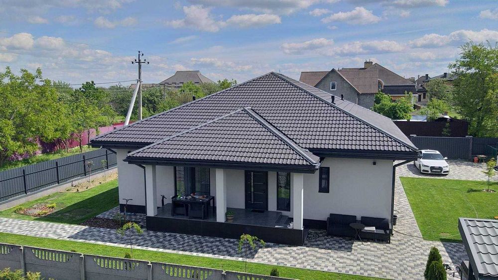 Продам  будинок в c. Старі Петрівці «Старий Сад»(15 км від Києва).