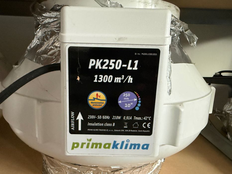 Wentylator promieniowy Prima Klima Ø 250-L mm 1300m3/h