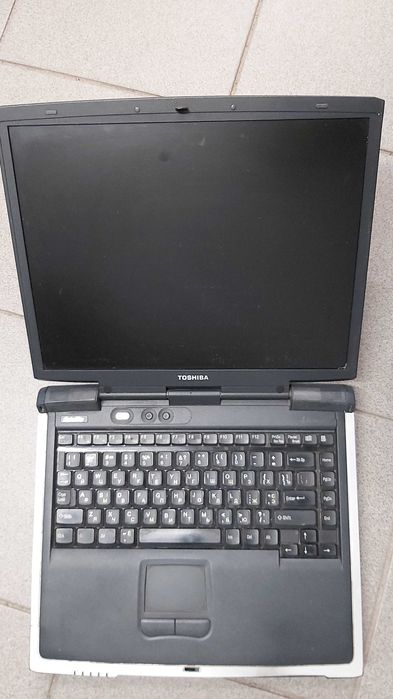 ноутбук Toshiba 1415-S115 б/у (неисправный)